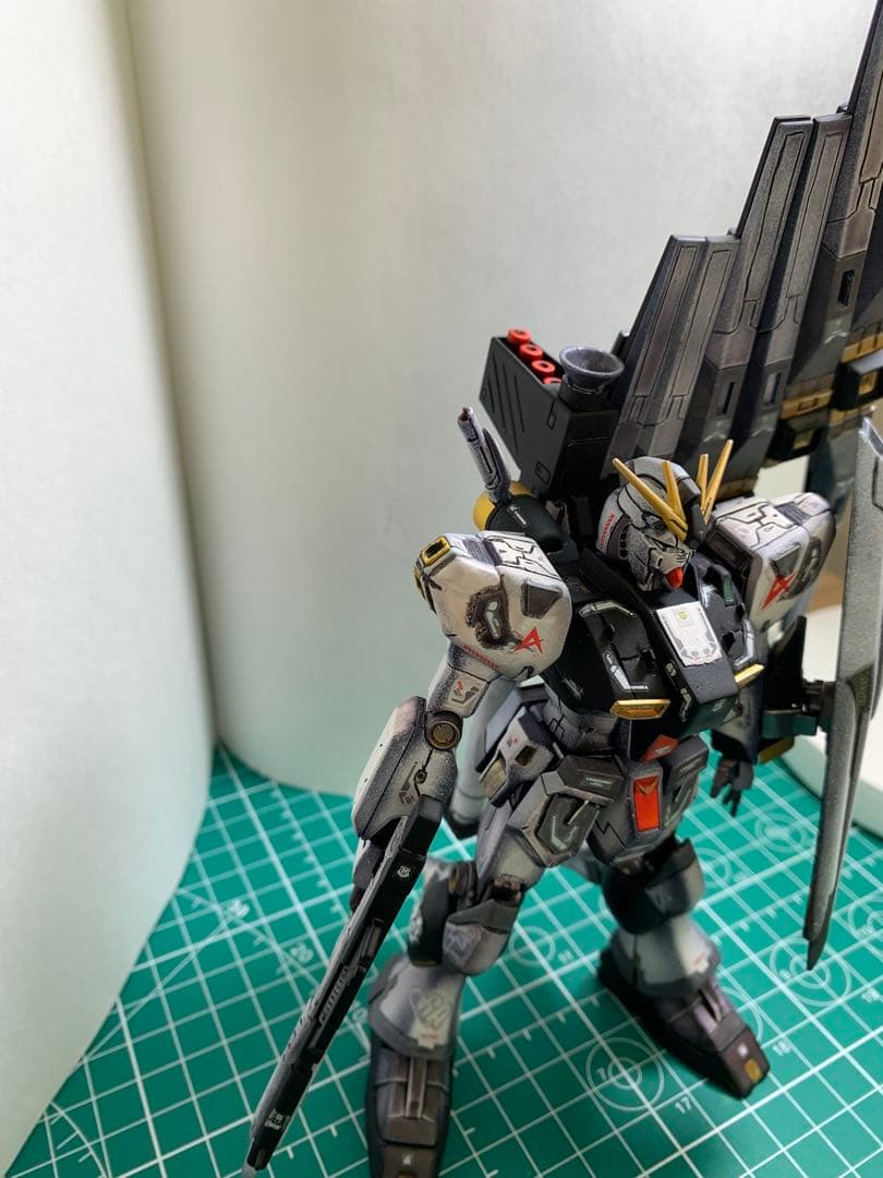 HG1/144 RX-93 νガンダム　全塗装・ディテールアップ仕上げ