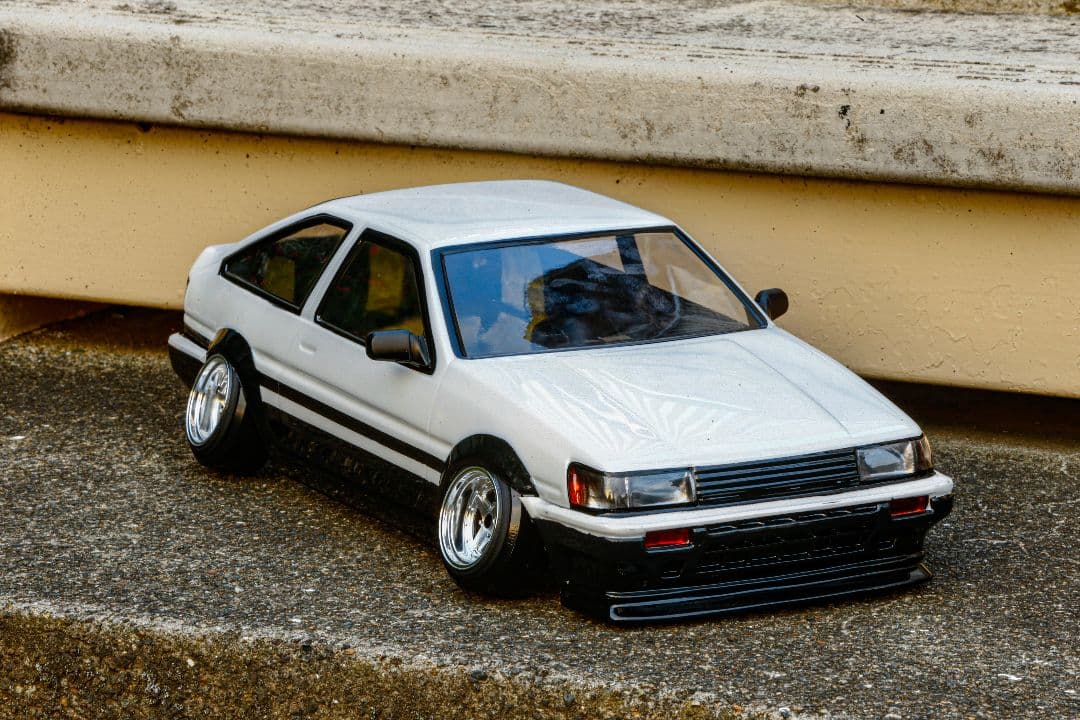 パンドラRC AE86 カローラレビン 3Dr 塗装済