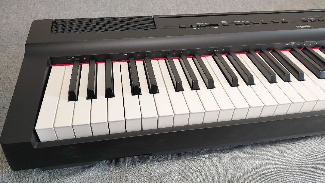 Yamaha P-121B 電子ピアノ 88鍵 22年製