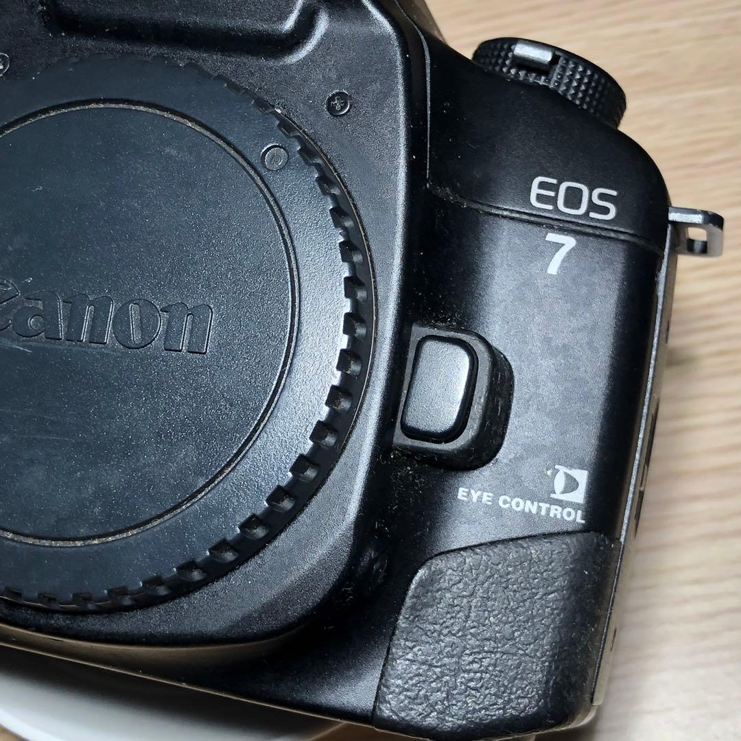 Canon EOS 7 フィルムカメラ