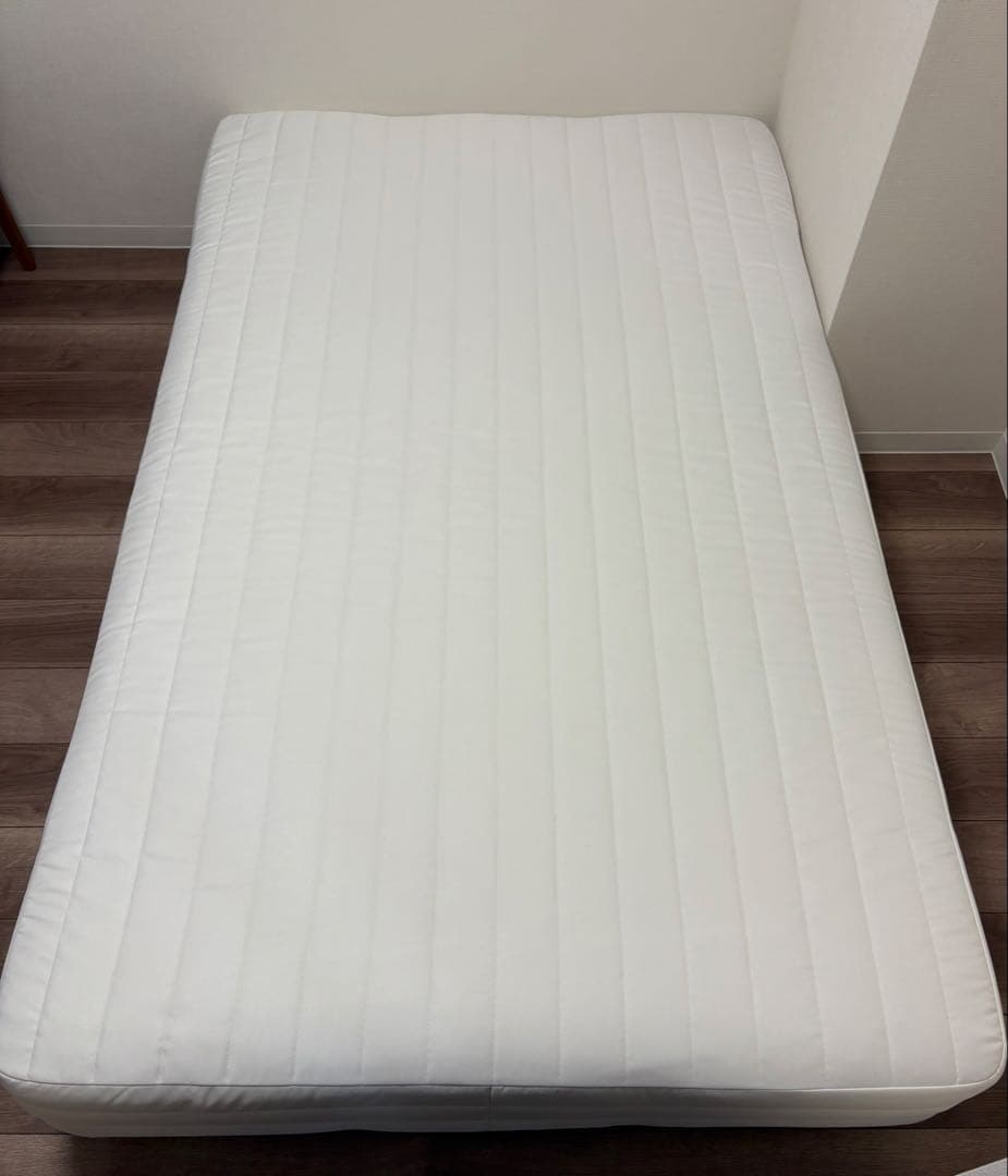 無印 脚付きマットレス セミダブル ベッド