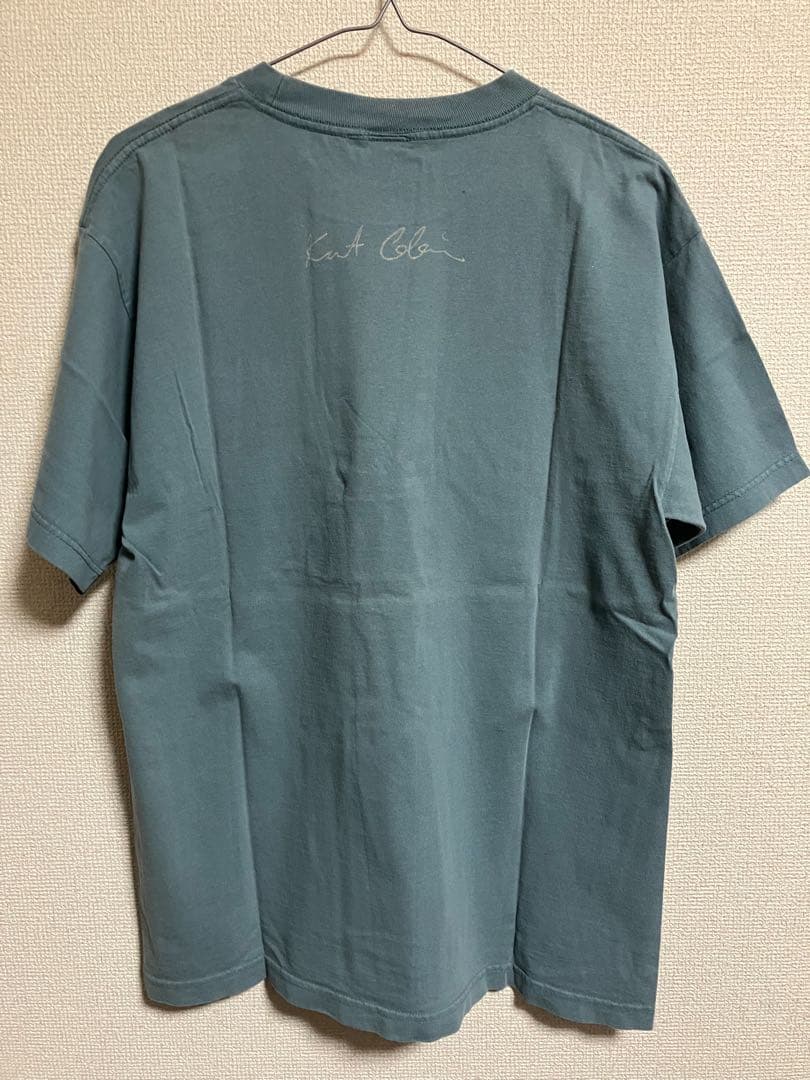  Cobain Tシャツ 公式