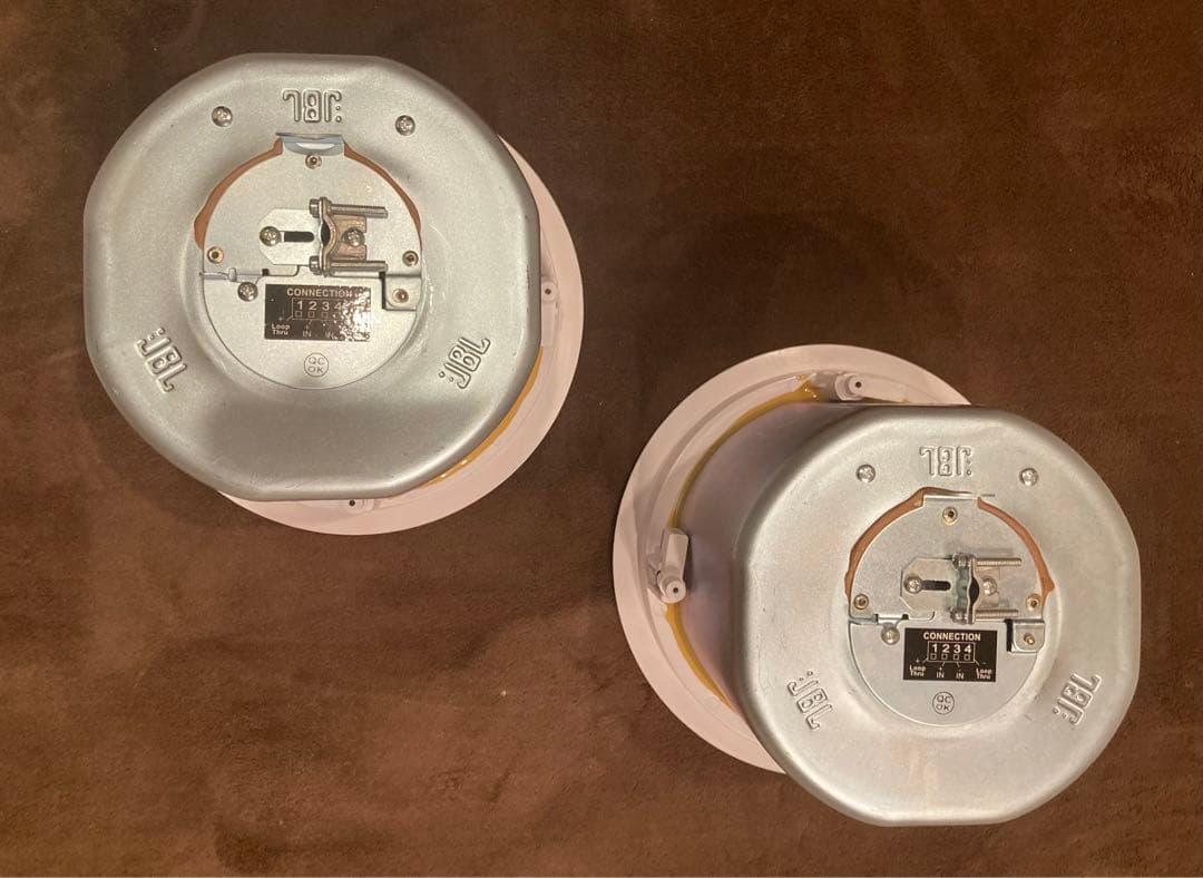 JBL 天井埋込型スピーカー 70W