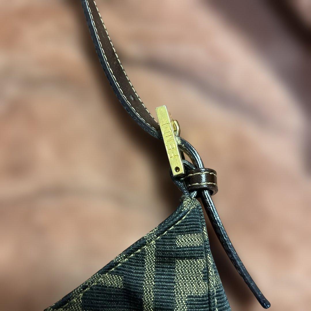 Fendi FFロゴプリント ショルダーバッグ