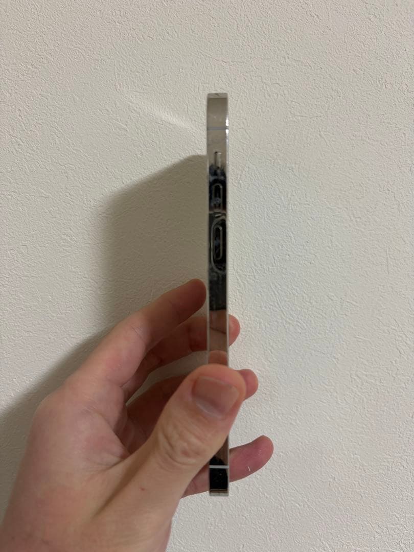 【美品】Apple iPhone12Pro シルバー SIMフリー