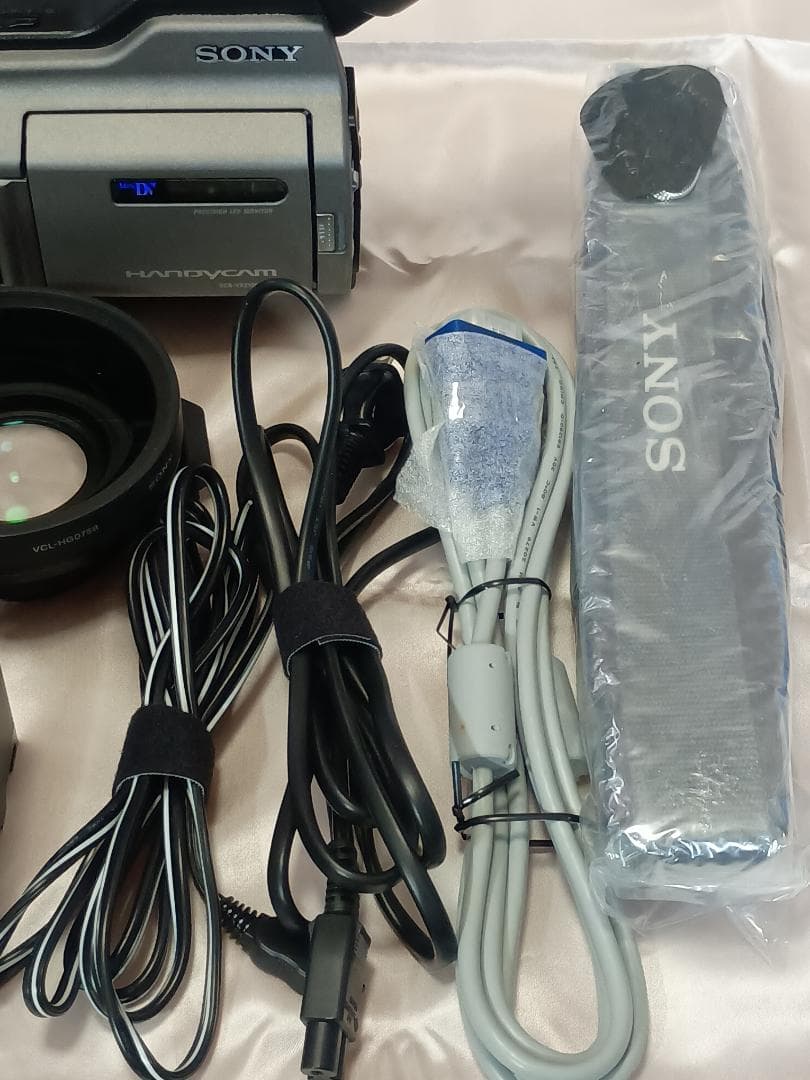 SONY DCR-VX2100 ビデオカメラ 3CCD ハンディカム