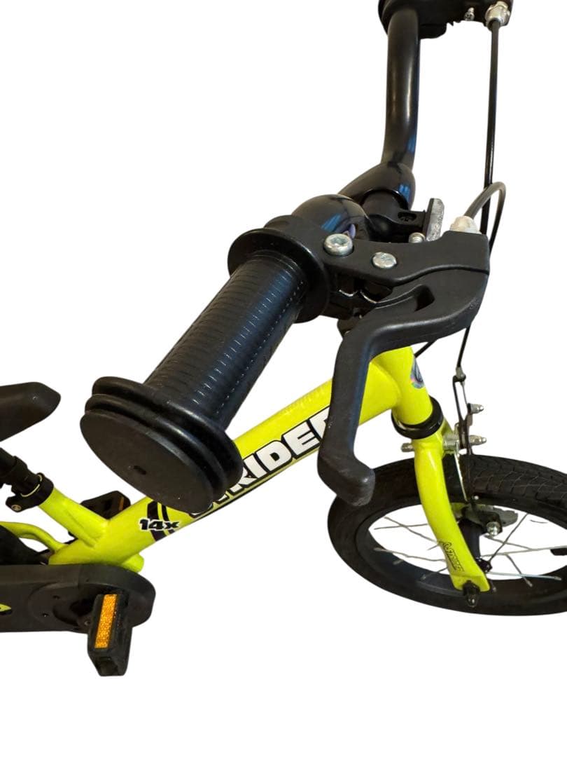 【美品】STRIDER ストライダー 14X ライムイエロー限定色 自転車