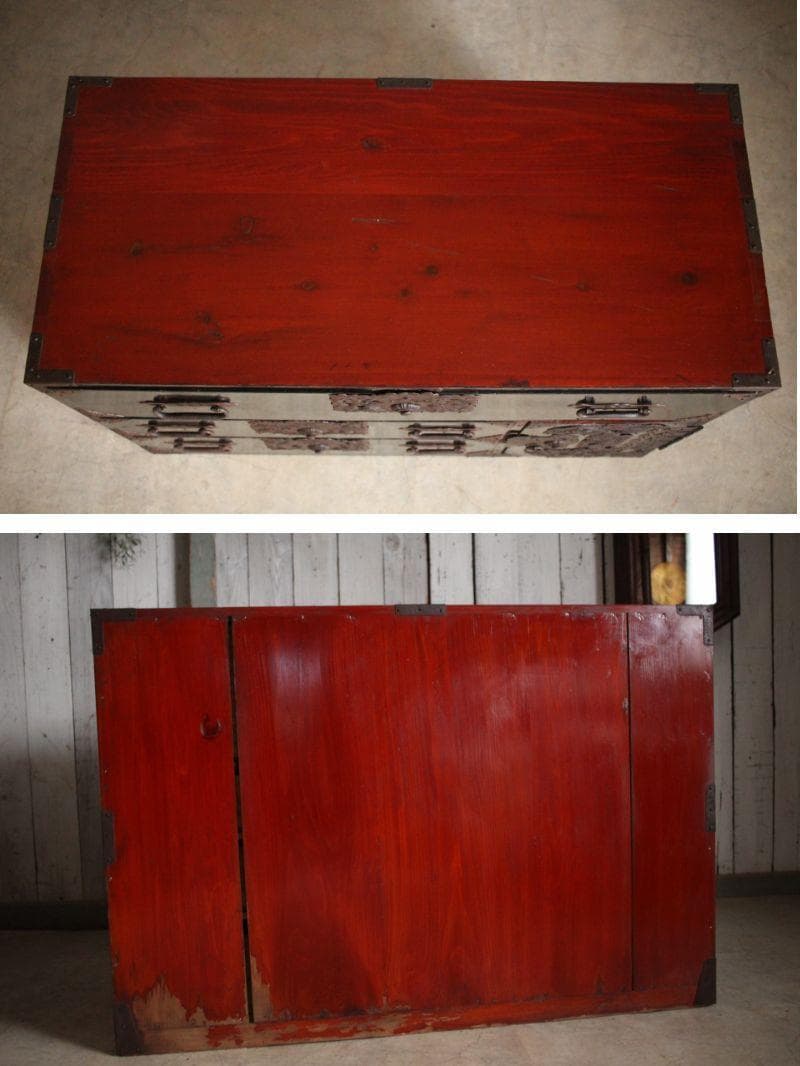 綺麗な打ち出し金具時代庄内箪笥　扉付き　時代箪笥　時代家具　古家具　古タンス