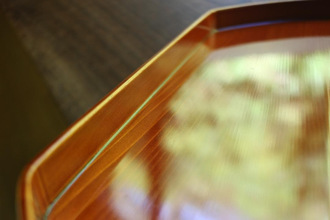 デッドストック！優美な拭き漆の映える春慶塗の半月盆（検漆器漆盆茶道具お盆お膳