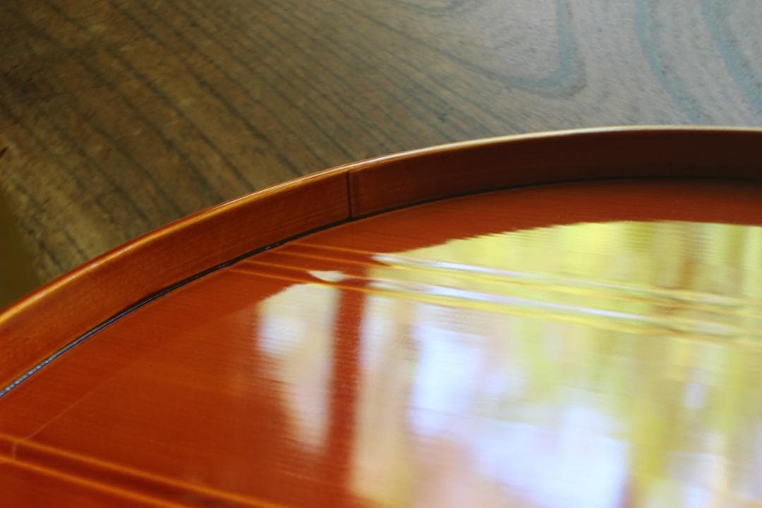 デッドストック！優美な拭き漆の映える春慶塗の半月盆（検漆器漆盆茶道具お盆お膳