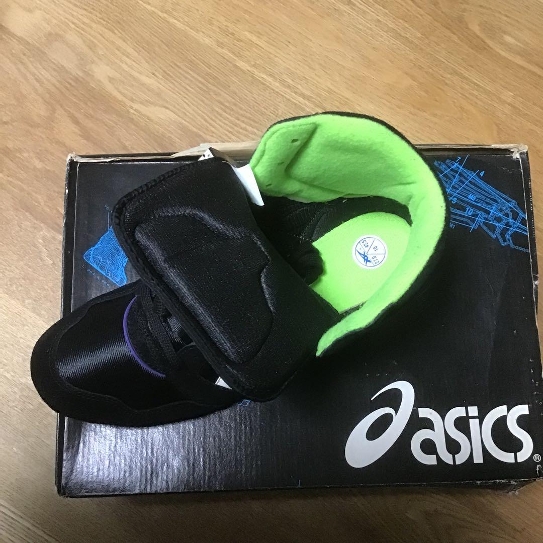 新品未使用品　廃盤品　タグ付きasics レスリングSS TWR323 27cm