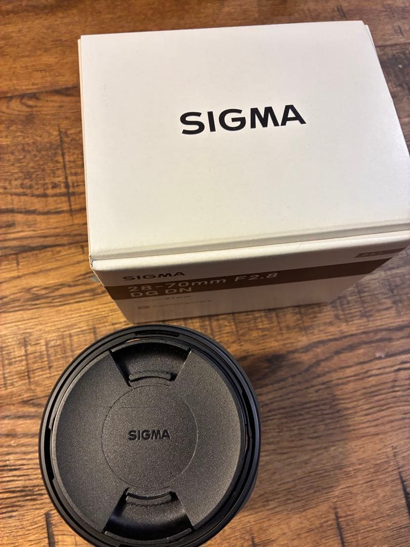 SIGMA 28-70mm F2.8 DC DN ズームレンズ　極美品