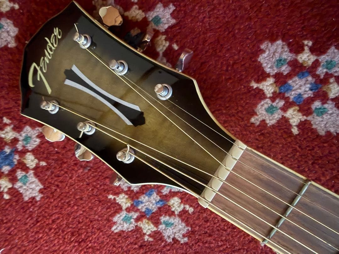 Fender 235E フェンダーエレアコ Moonlight Brust