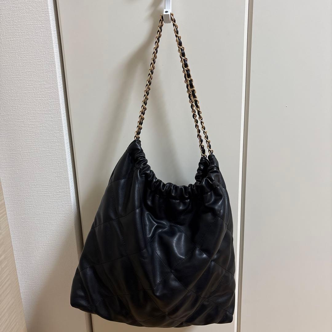 キルティング黒ショルダーバッグ　スローブイエナ