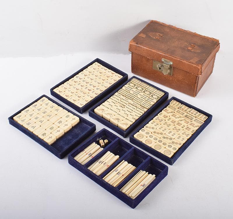 中国　竹嵌　骨牌　背竹牌　麻雀牌　皮ケース付　M　8694