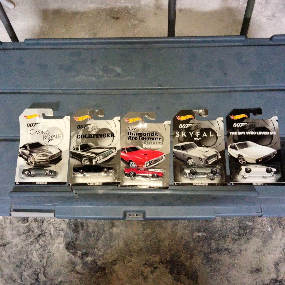 007　歴代5台セット　ホットウィール　ミニカー　ジェームズボンド　未開封品