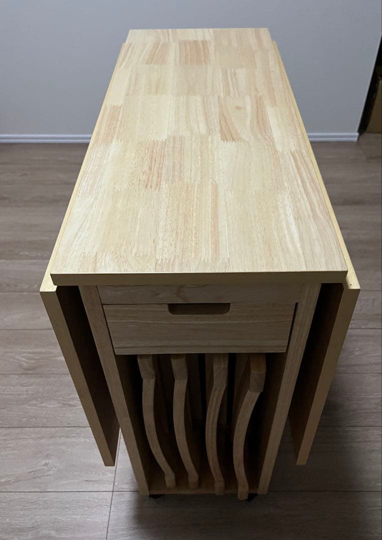 【直接引き取り限定】(愛知県名古屋市)折りたたみダイニングテーブル 椅子付き