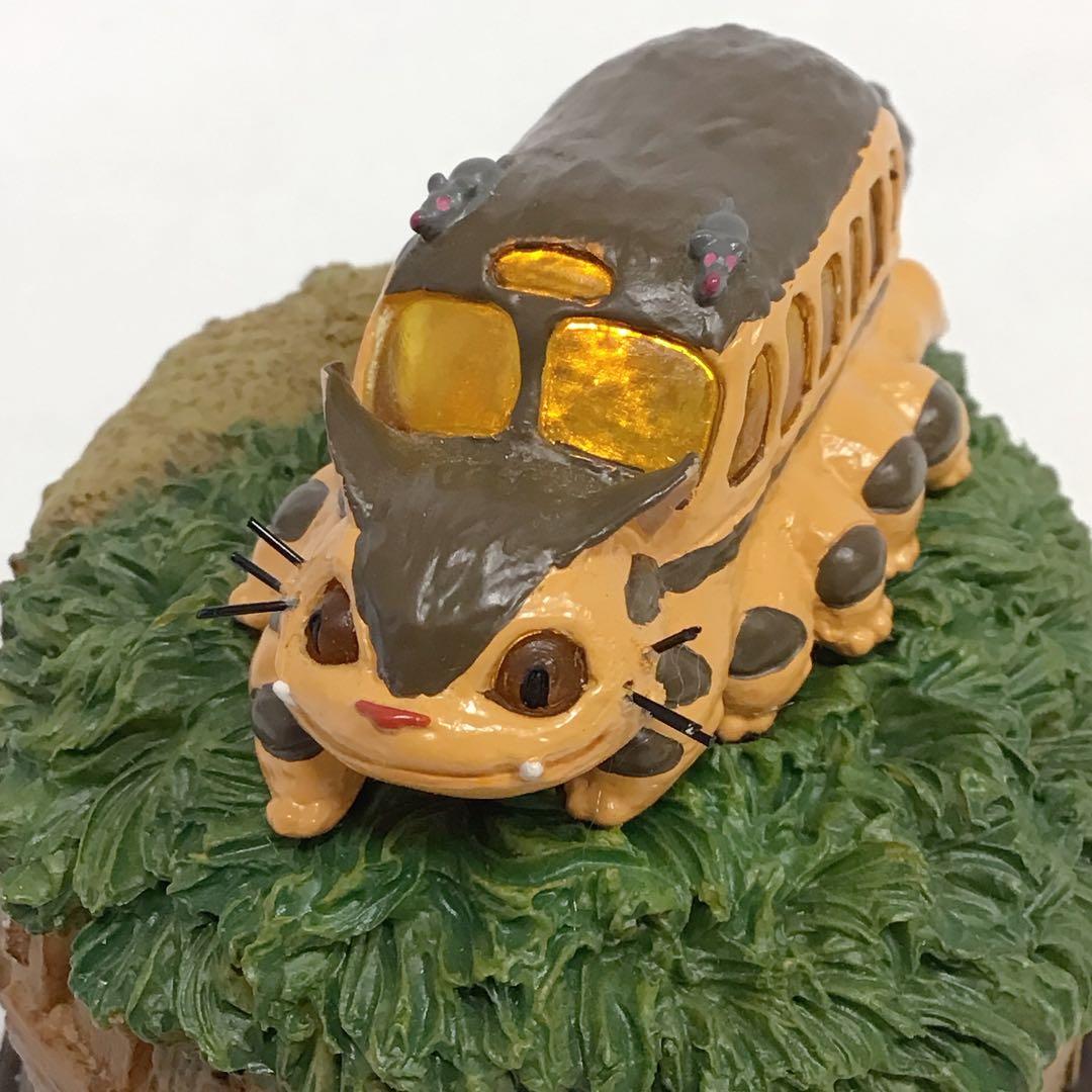 美品　「となりのトトロ」ネコバス フィギュア リアルファンタジー　LED光る