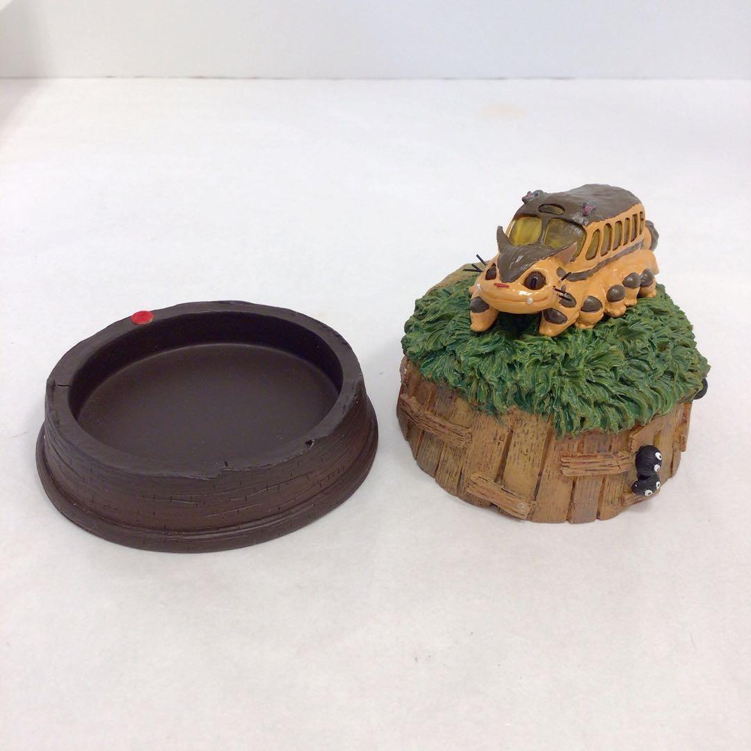 美品　「となりのトトロ」ネコバス フィギュア リアルファンタジー　LED光る