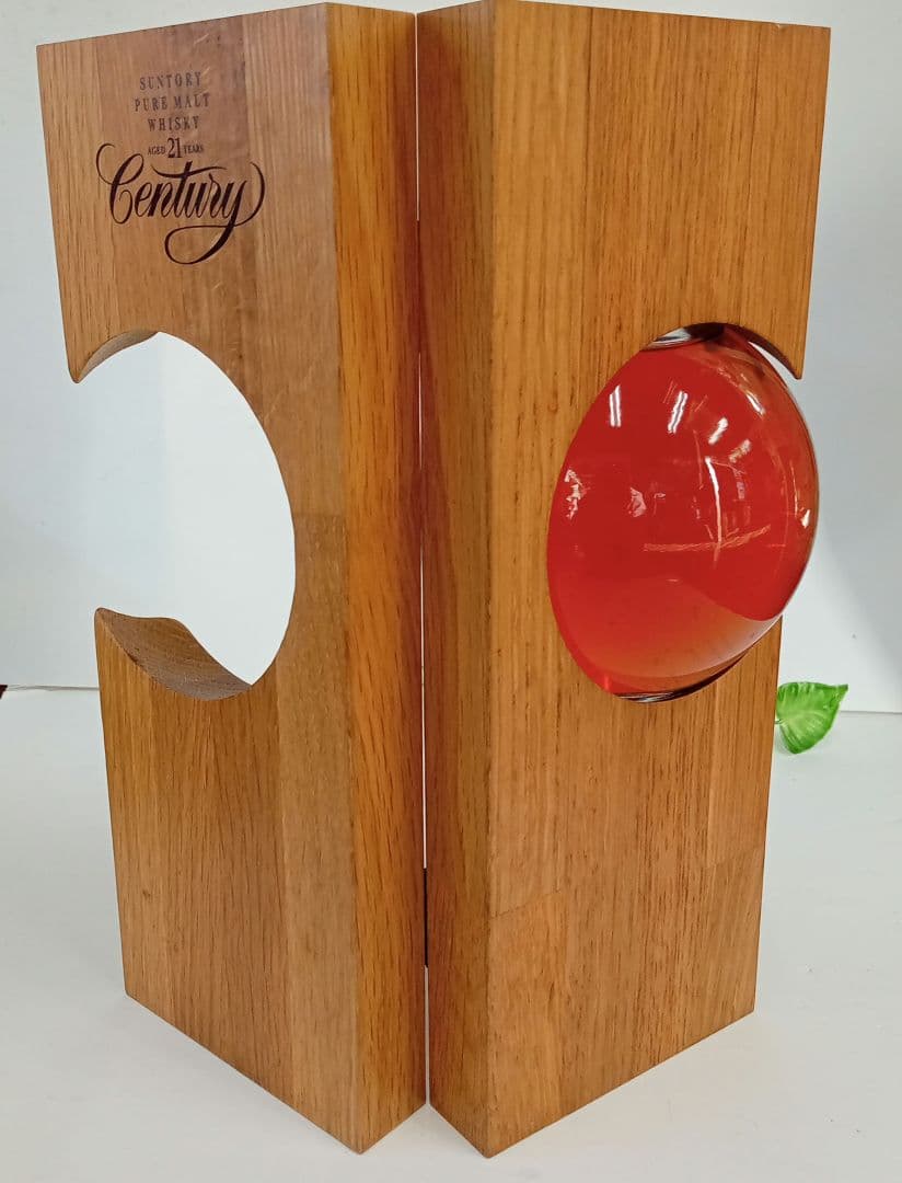 限定品！！　サントリーピュアモルトウイスキー　センチュリー21年