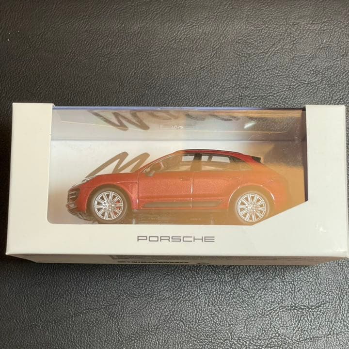ポルシェ　マカン　ノベルティミニカー