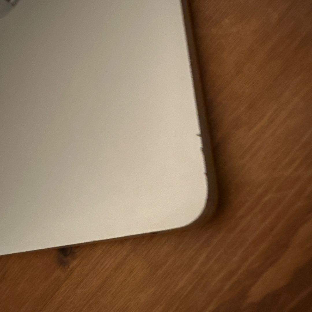 【箱なし】MacBook Air (M1 2020) 8gb/256gb