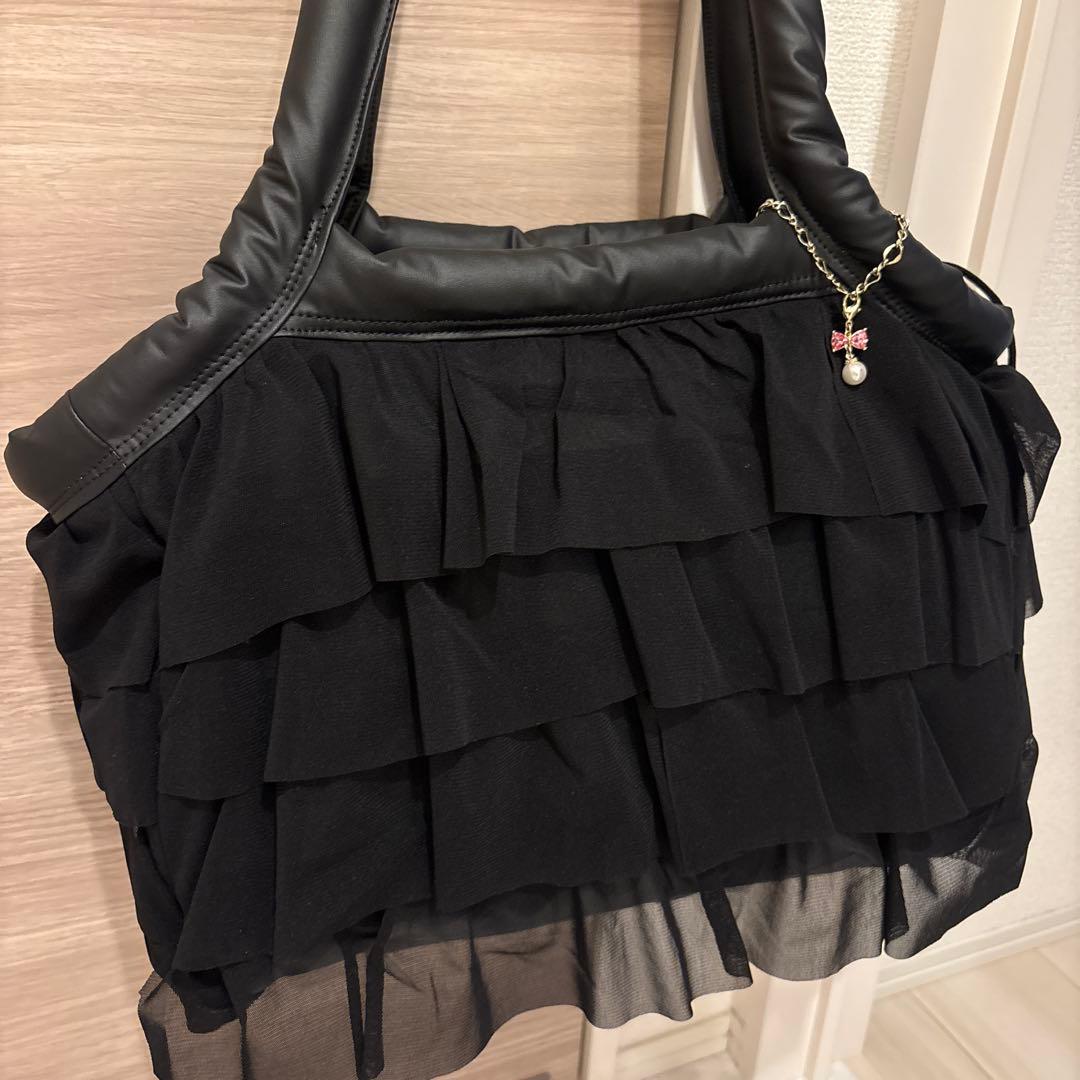 アキュミリア　accumiliaメッシュフリルキャリーマシュマロ　ペットキャリー