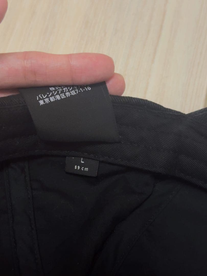 BALENCIAGA ベースボールキャップ