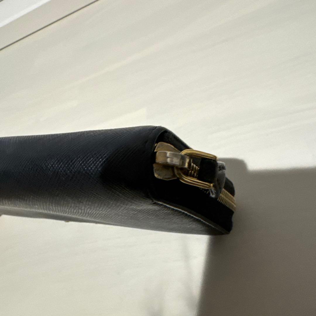 ケン　　PRADA サフィアーノレザー 長財布 ブラック