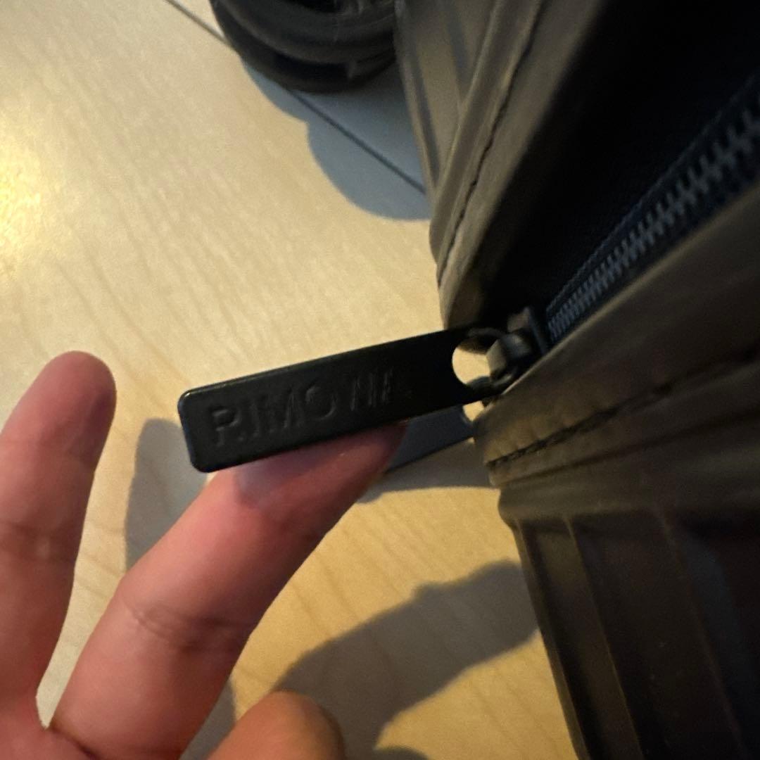 3〜4泊用　RIMOWA Porsche キャリーケース ブラック