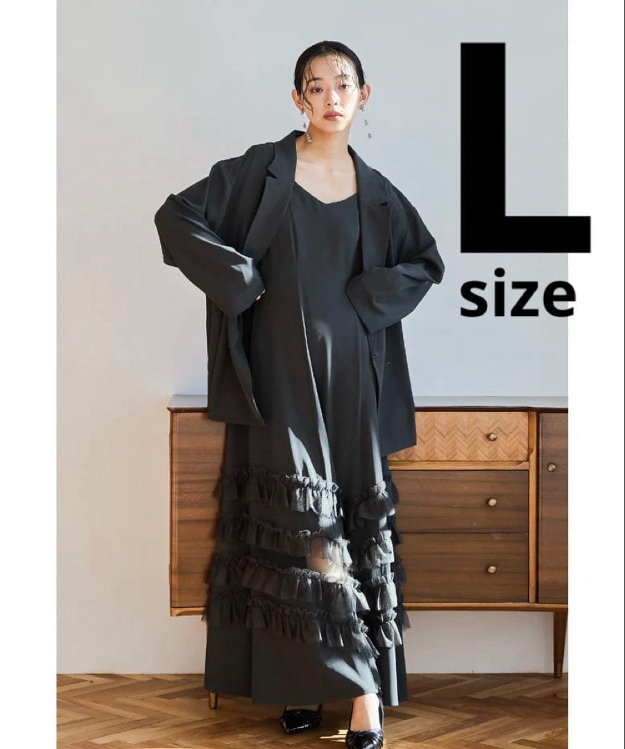 トランスペアレントヘムセットアップドレス