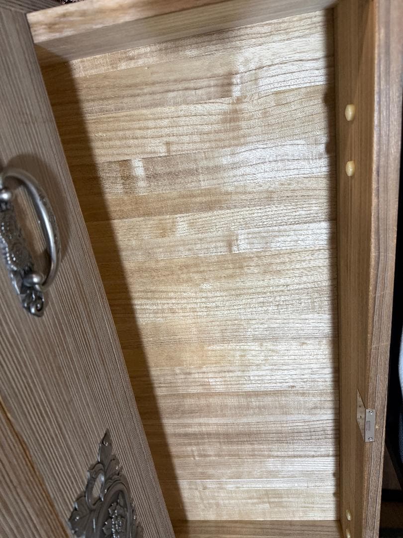 桐箪笥 牡丹金具 アンティーク