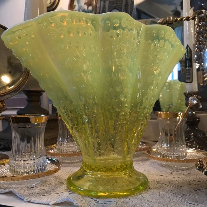 超BIG オールドフェントンFENTON ヴァセリン花瓶アンティークウランガラス