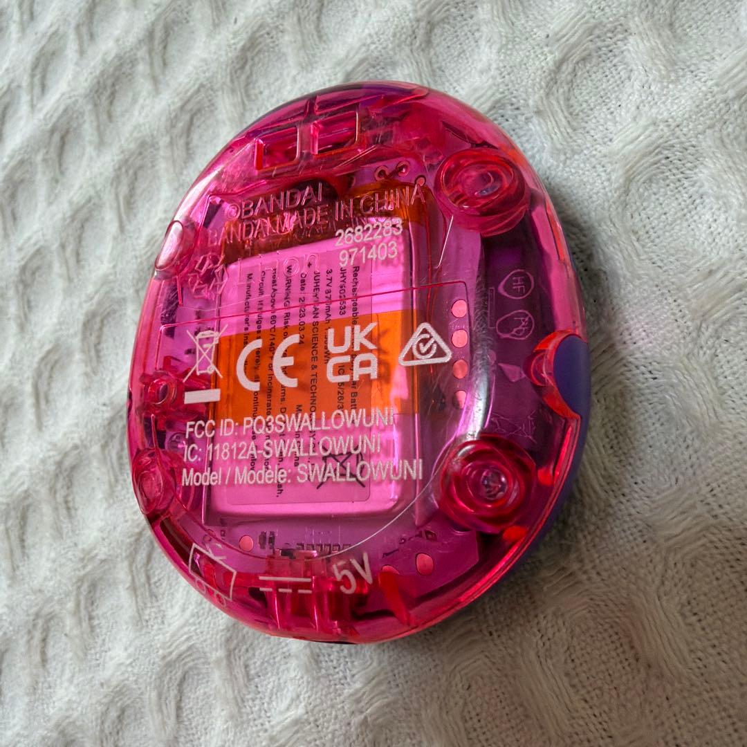 Tamagotchi Uni パープル バンド ストラップ付き