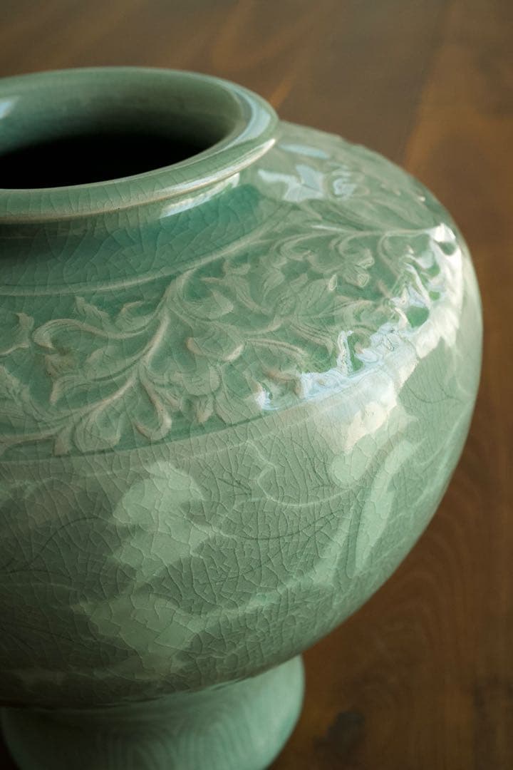 【美品】高麗青磁 唐草紋様 大壺33cm