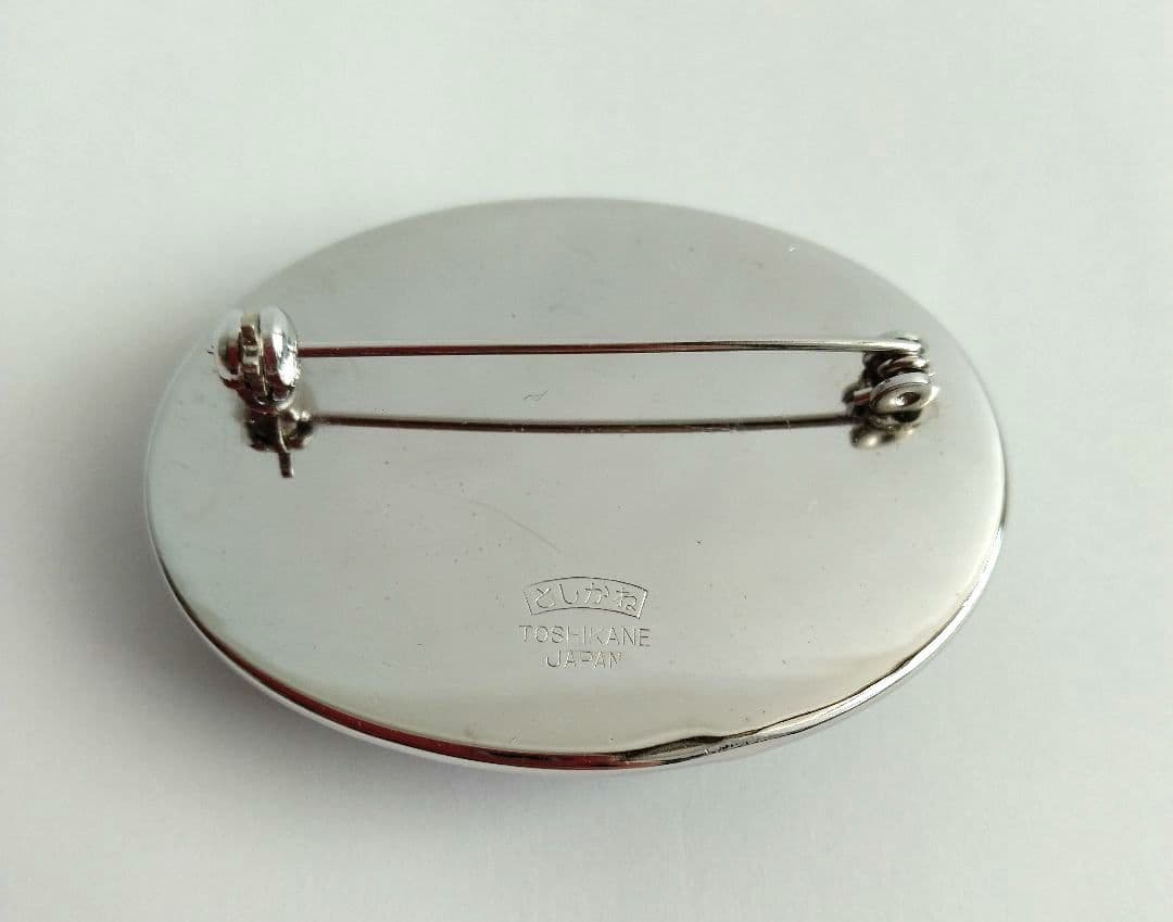 昭和レトロ　俊兼　としかね　有田焼　陶器製　花　小花　ブローチ　青　水色　レトロ