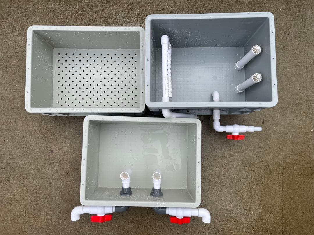 大型水槽用沈殿物理生物一体型濾過槽　外部式濾過装置器バイオスポンジフィルター付き