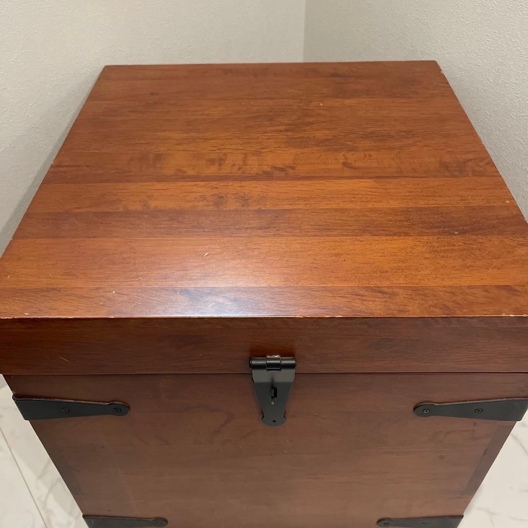 中国家具　トレジャーボックス　収納箱　木製　アンティーク　昭和レトロ