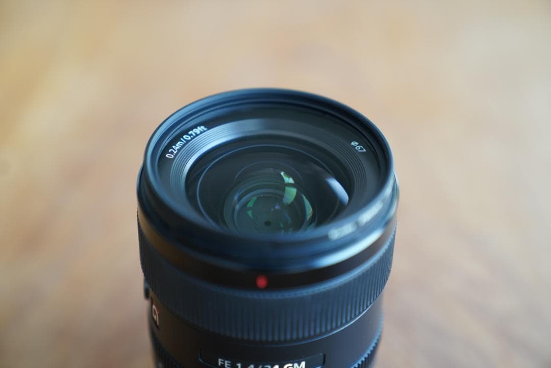 【美品・おまけ付き】カメラ ソニー 一眼レフ SONY FE 24mm F1.4