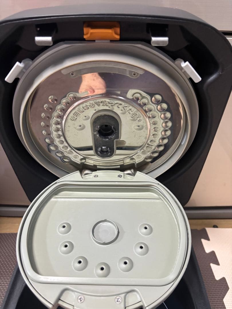 [倉庫処分セール]HITACHI 炊飯器 RZ-W100GM -2023年製