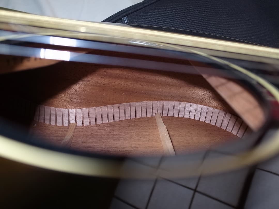 レア　VG　 KTRーLGE　Mi-Si /BLK エレアコ　単板ラッカー　美品