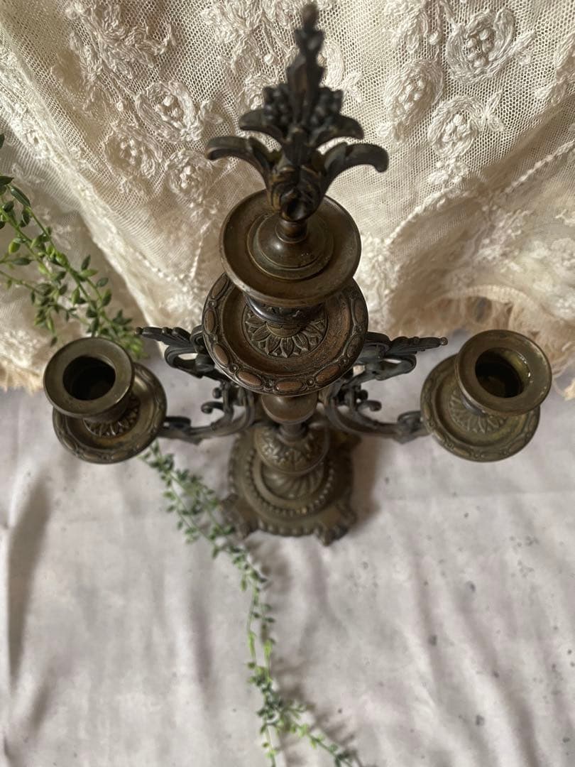 フランスアンティーク♪装飾刻印 キャンドルスタンド 3灯金属製