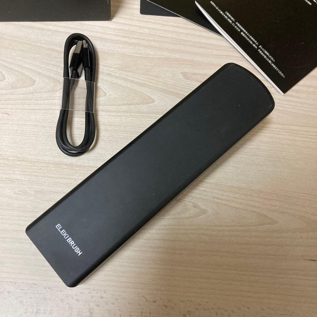 ロ*。様 ブライト　エレキブラシ　SNSで話題　1秒リフトアップ