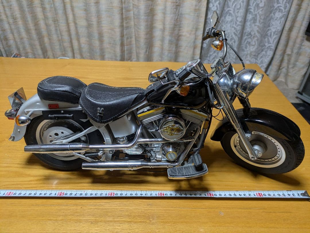 デカい! ハーレー FatBoy 1/4 デアゴスティーニ完成品 直せる方!