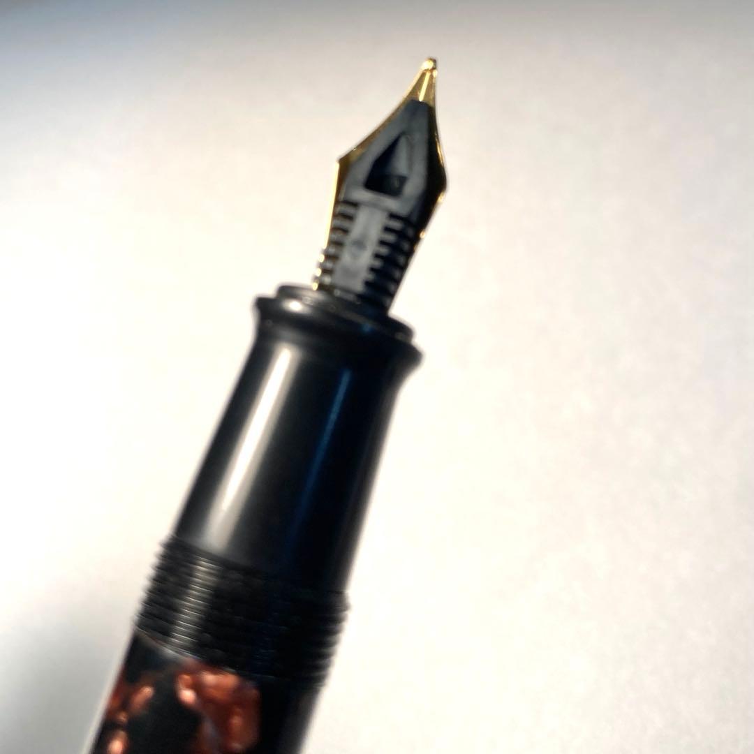 カトウセイサクショ セルロイド万年筆［大理石シリーズ/85］　大理石　赤