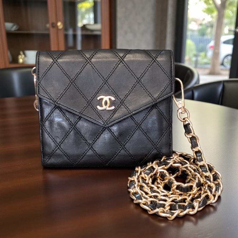 シャネル　黒　ビコローレ　Wホック折り財布　ラムスキン　チェーン　ショルダー