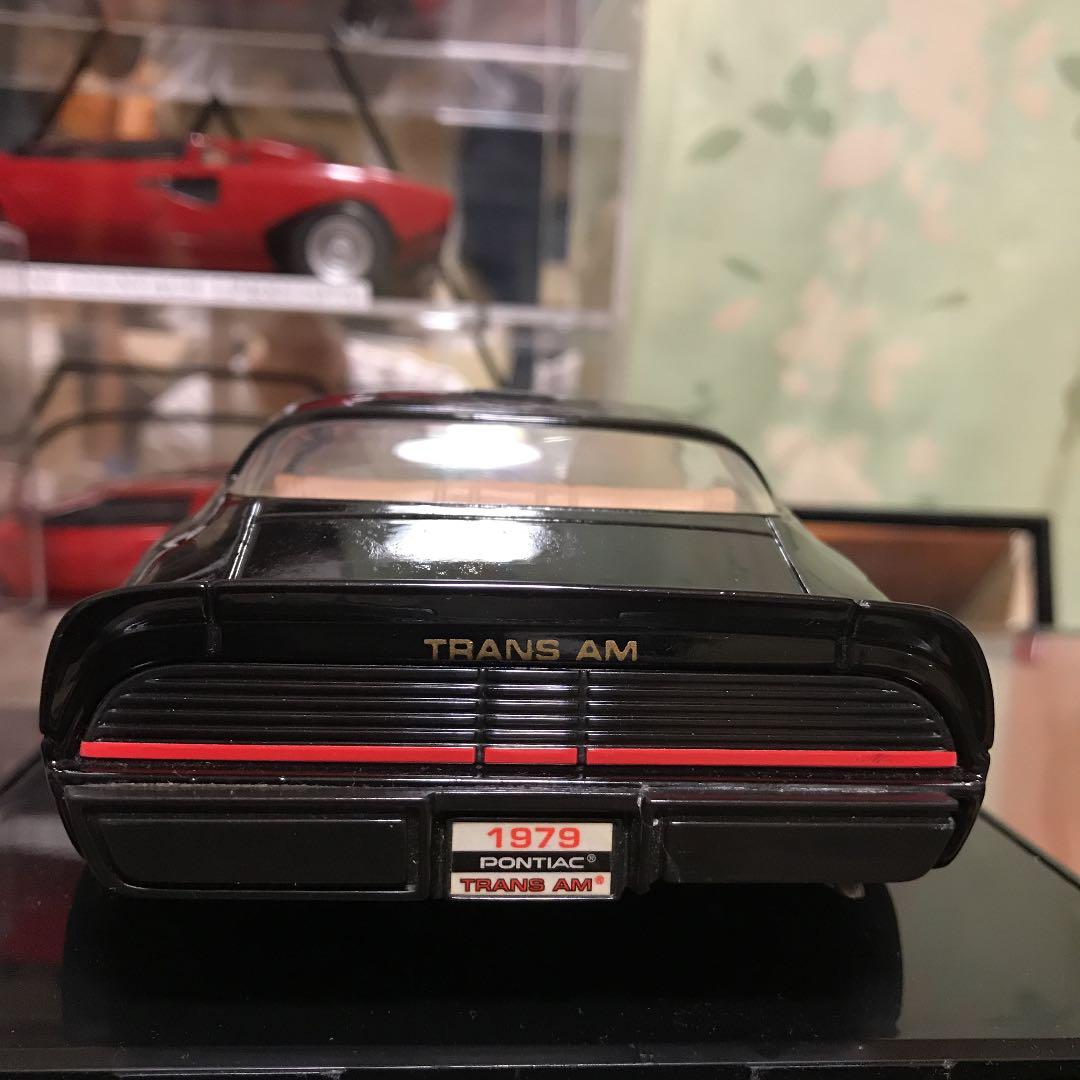 1/18 ポンティアックファイヤーバードトランザムカスタム