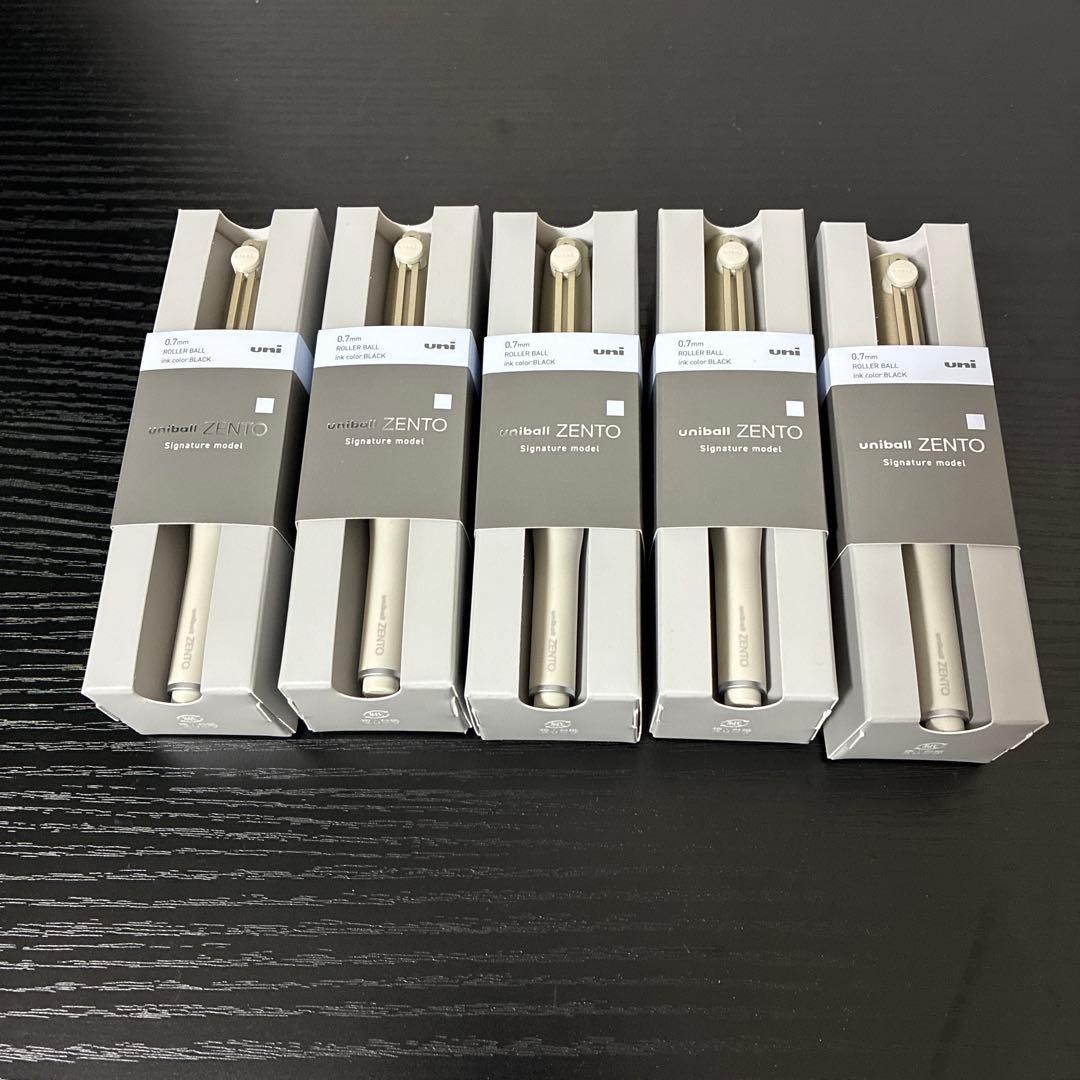 uniball ZENTO シグニチャーモデル 0.7mm シャンパンゴールド