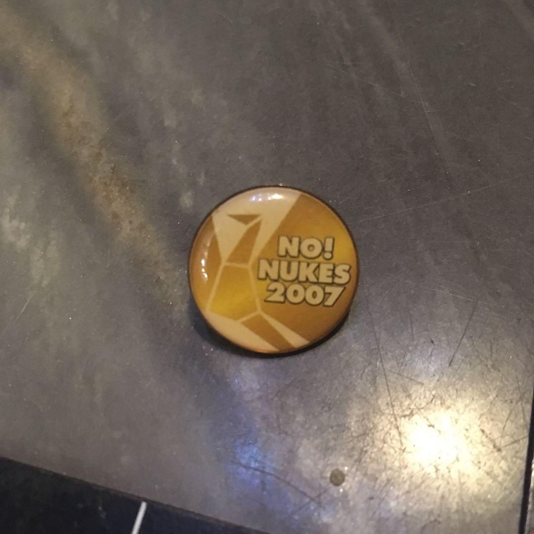 300円 ピン ピンバッジ NO NUKES 2007