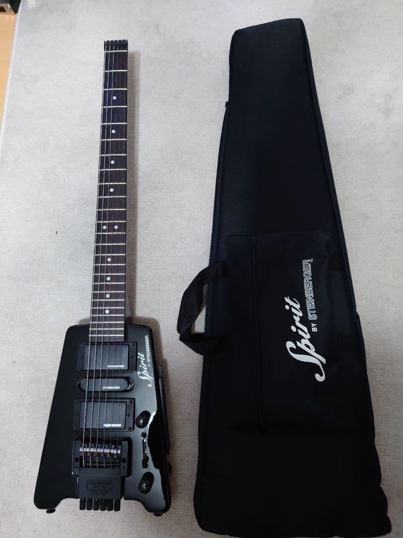Spirit BY STEINBERGERエレキギターブラック ギターケース付き